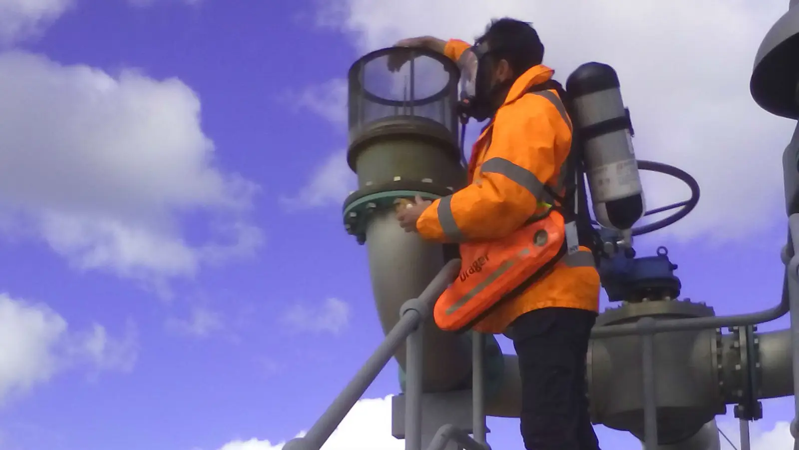 PVRV and Gas Holder Inspections Utilising Full Breathing Apparatus
